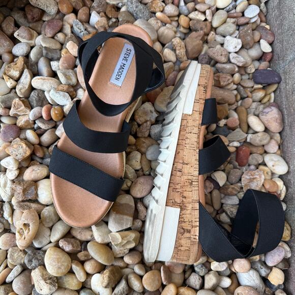 Steve Madden Black Sandals - Picture 3 of 9